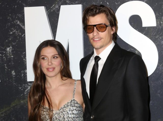 ジョン・ボン・ジョヴィ、息子とミリー・ボビー・ブラウンが「結婚」することに興奮