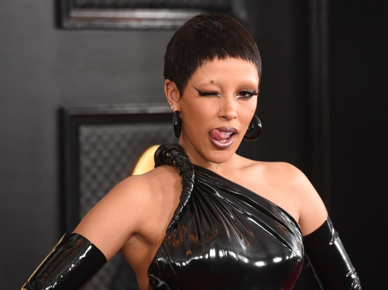 ドージャ・キャット、コンサートに子どもを連れてくる親を非難