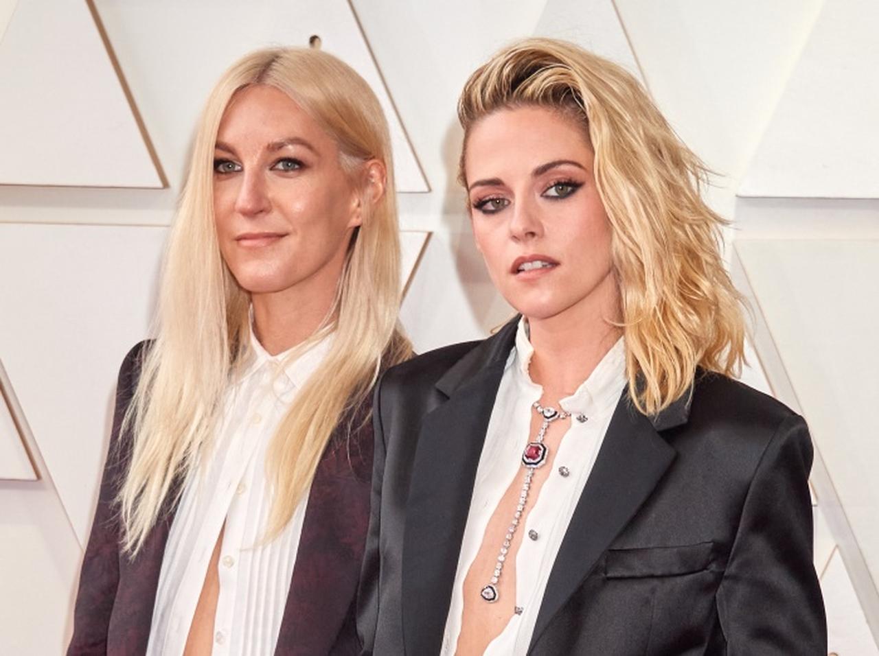 クリステン・スチュワートの誕生日に婚約者が愛を叫ぶ