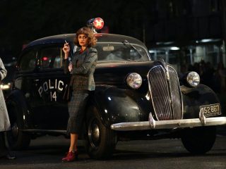 1930年代にタイムスリップしたペネロペ・クルスが絵になる