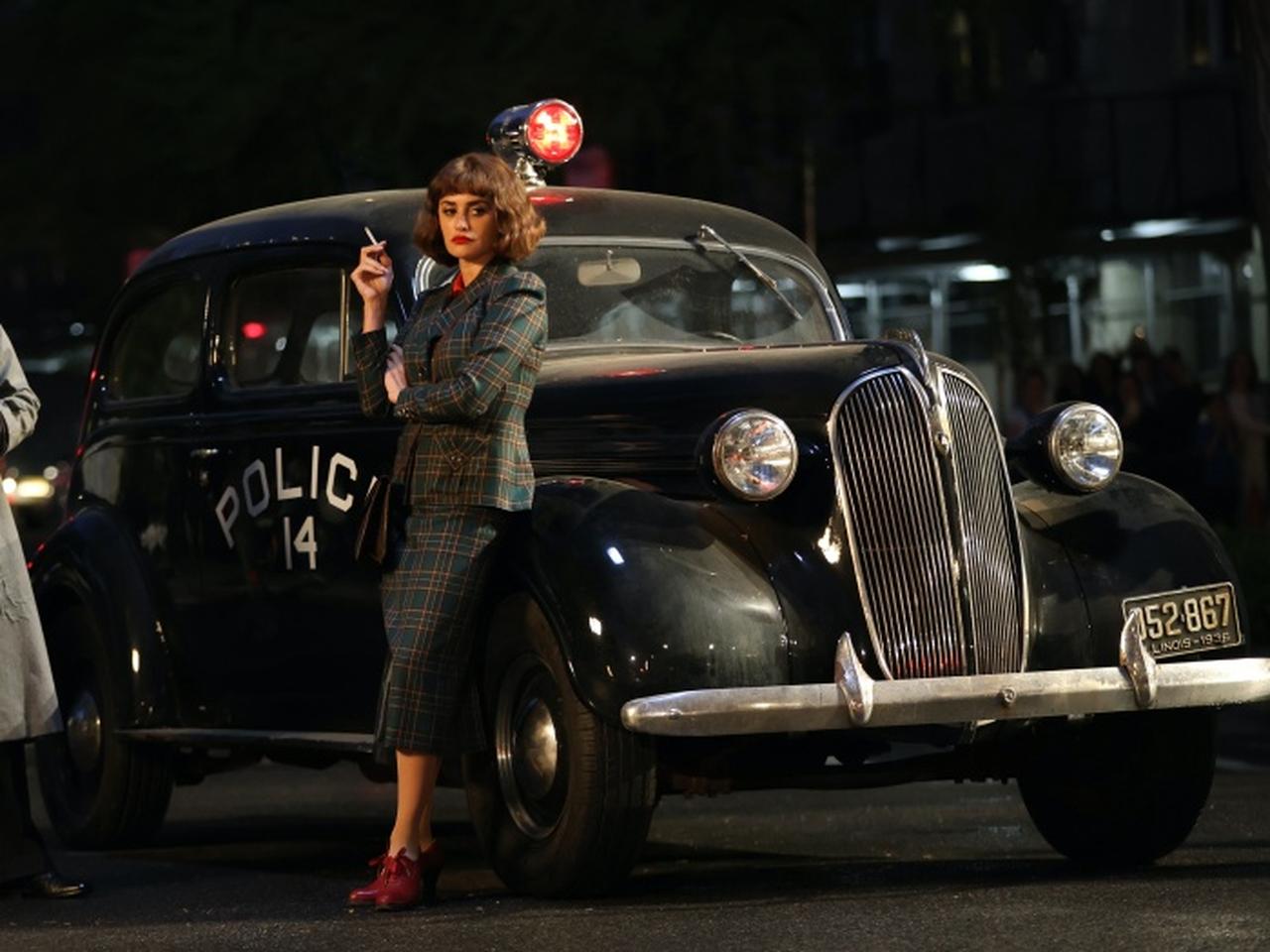 1930年代にタイムスリップしたペネロペ・クルスが絵になる