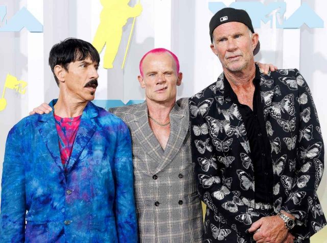 レッド・ホット・チリ・ペッパーズ、日本限定グッズを東京ドームで販売