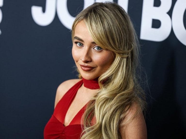 サブリナ・カーペンターメイクに必須アイテムは？もうすぐ日本で購入可能