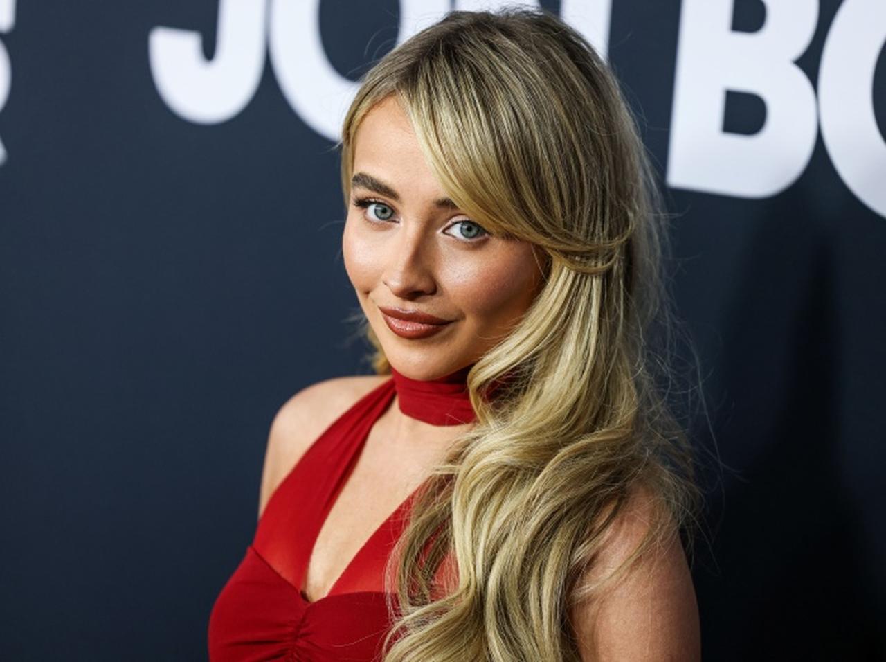 サブリナ・カーペンターメイクに必須アイテムは?もうすぐ日本で購入可能