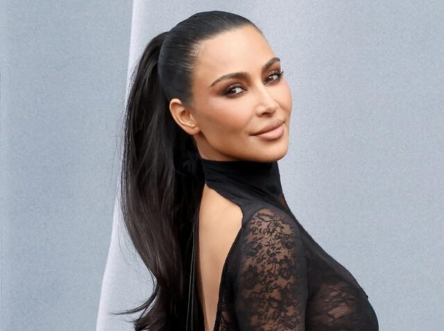 キム・カーダシアン、法廷ドラマでオスカー俳優と共演