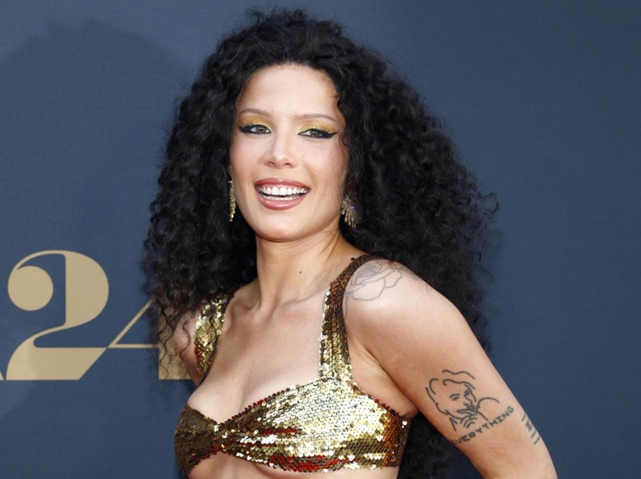 ホールジー、新曲MVのソフィア・コッポラの姪が監督