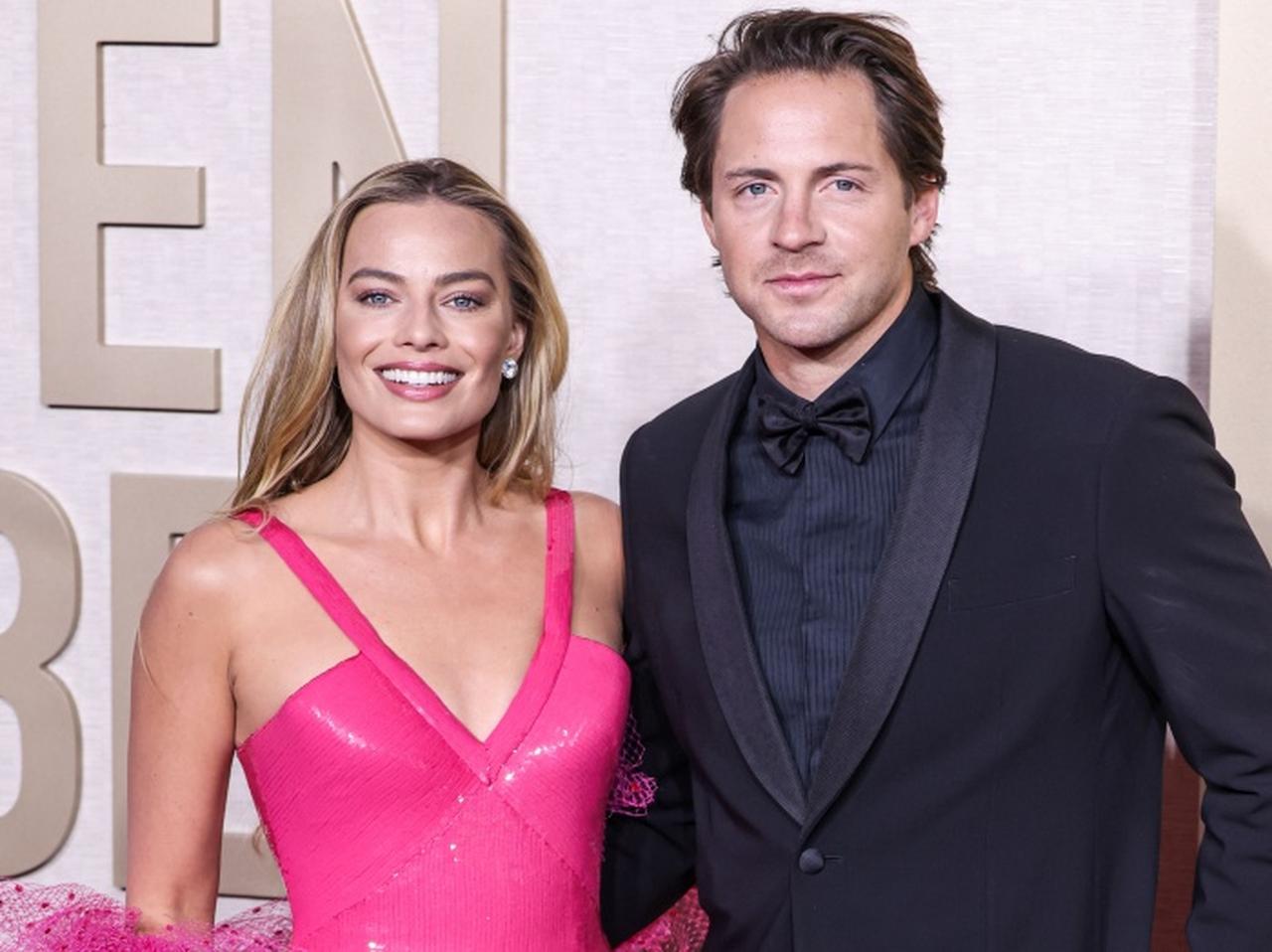 マーゴット・ロビーが第1子を妊娠か、休暇先で大きくなったお腹がチラリ