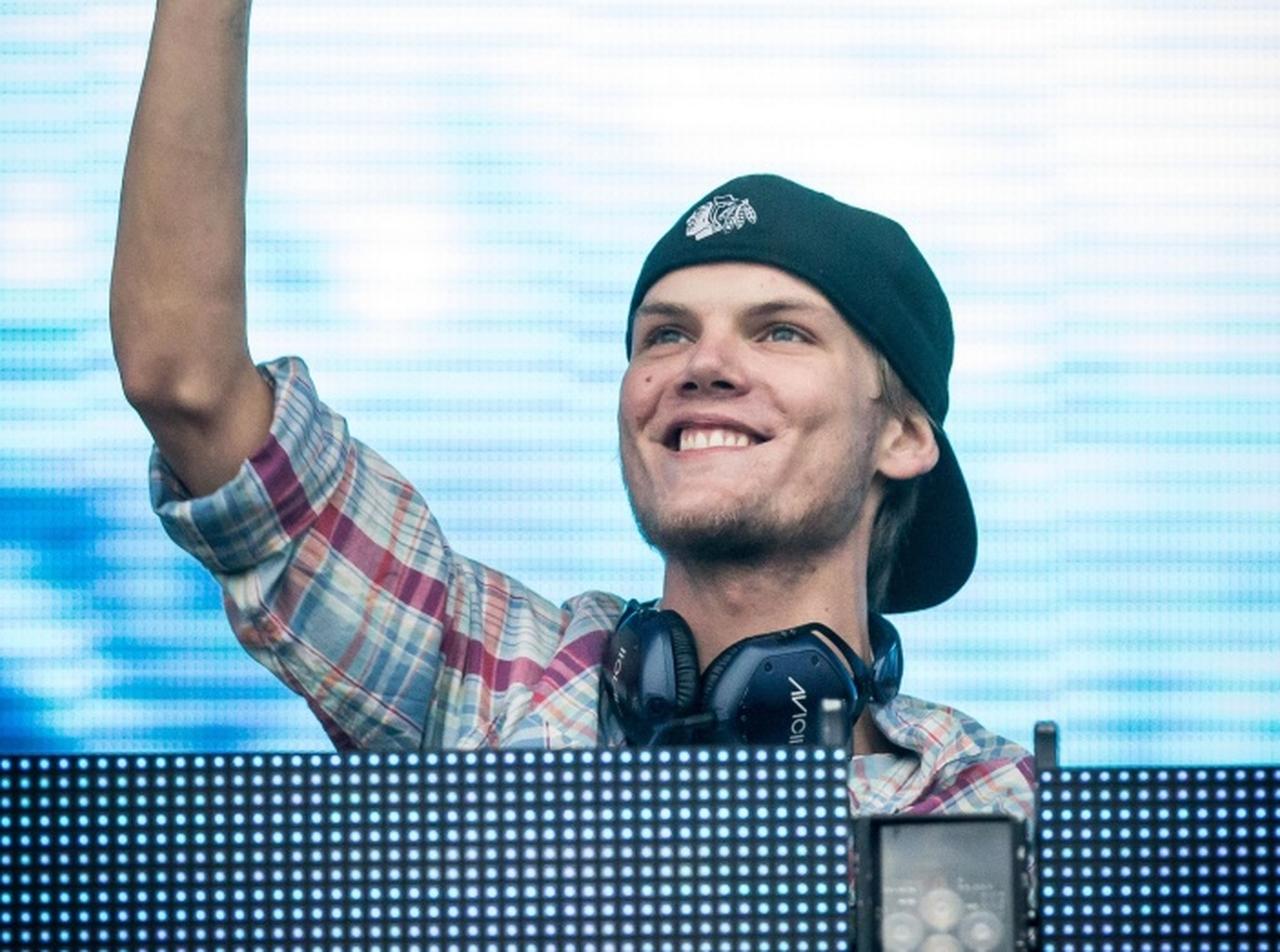 故アヴィーチーの私物が買える！267点がチャリティオークションへ