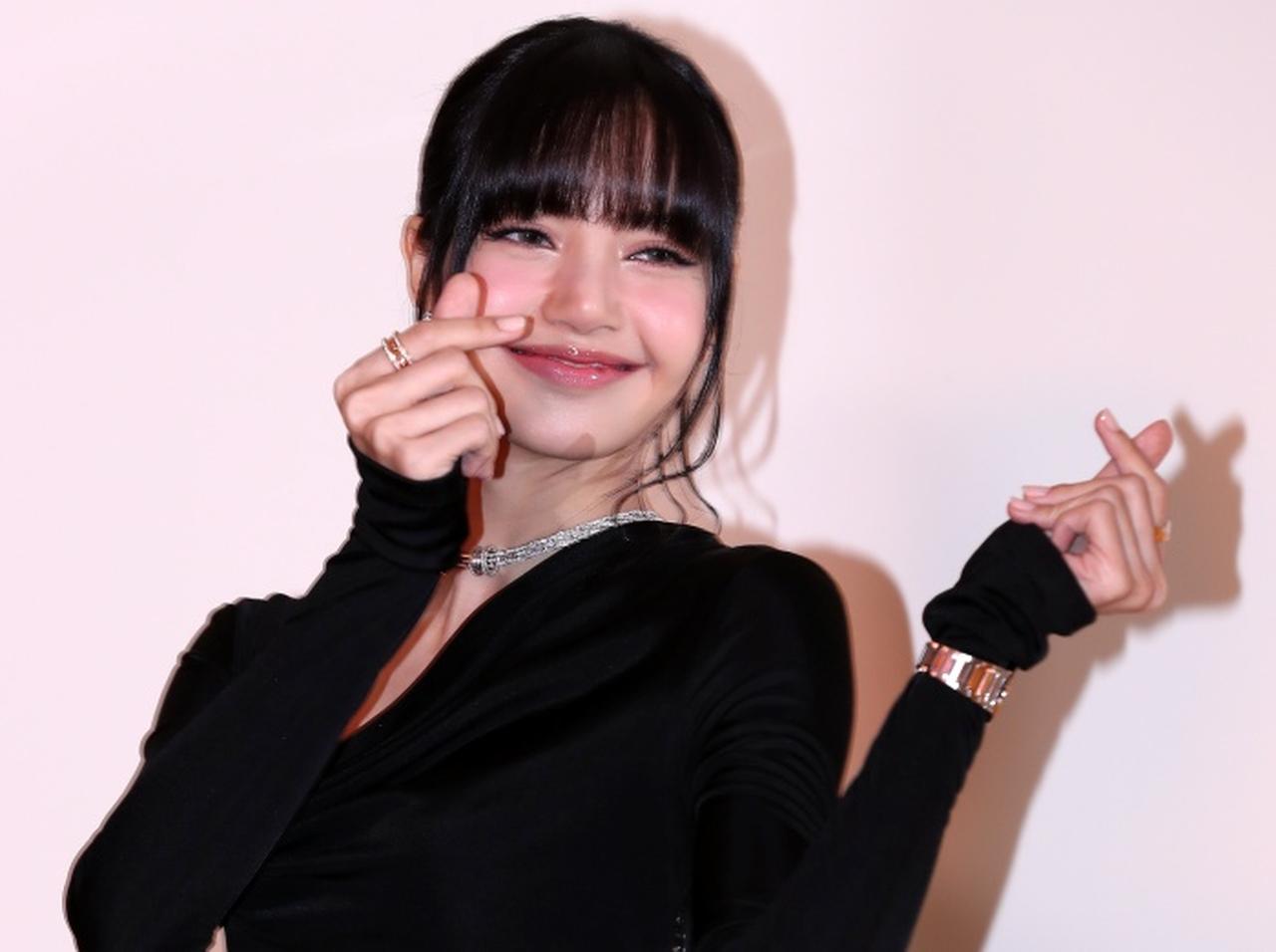 ヴィクシーショーのパフォーマーが全員集結!史上初めて出演者は全員女性