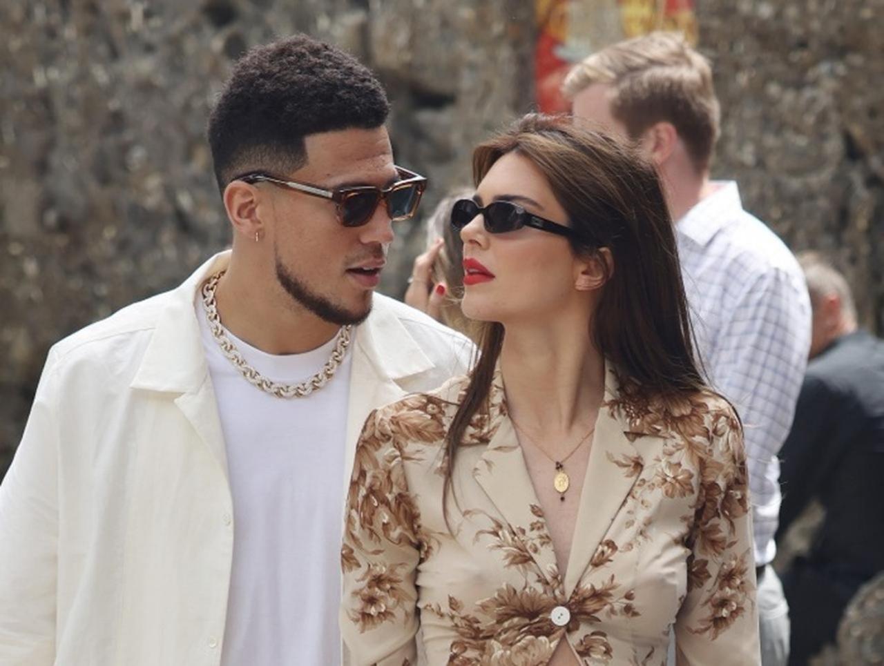 ケンダル・ジェンナー、元彼のNBA選手とディナーへ