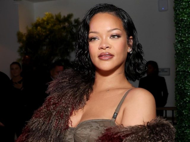 18年越しに明かされるリアーナの「SOS」の歌詞の秘密