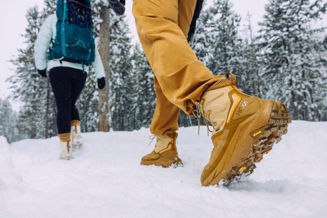 冬遊びの支度はできてる？ HOKAから保温性抜群の防水アウトドアシューズ 「KAHA 2 FROST GTX」と「KAHA 2 FROST MOC GTX」が登場