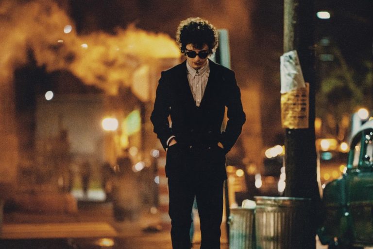 ティモシー・シャラメ主演『名もなき者』が全米で5080万ドル突破！ボブ・ディランの伝説に迫る傑作