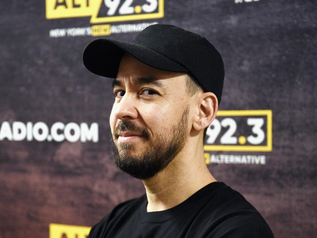 リンキン・パークのマイク・シノダ、日本で誕生日をお祝い