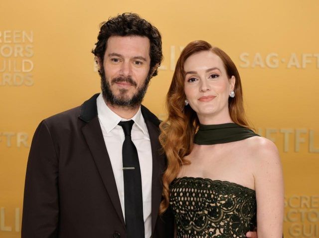 レイトン・ミースター、夫アダムと再共演！『ゴシガル』のあの人も