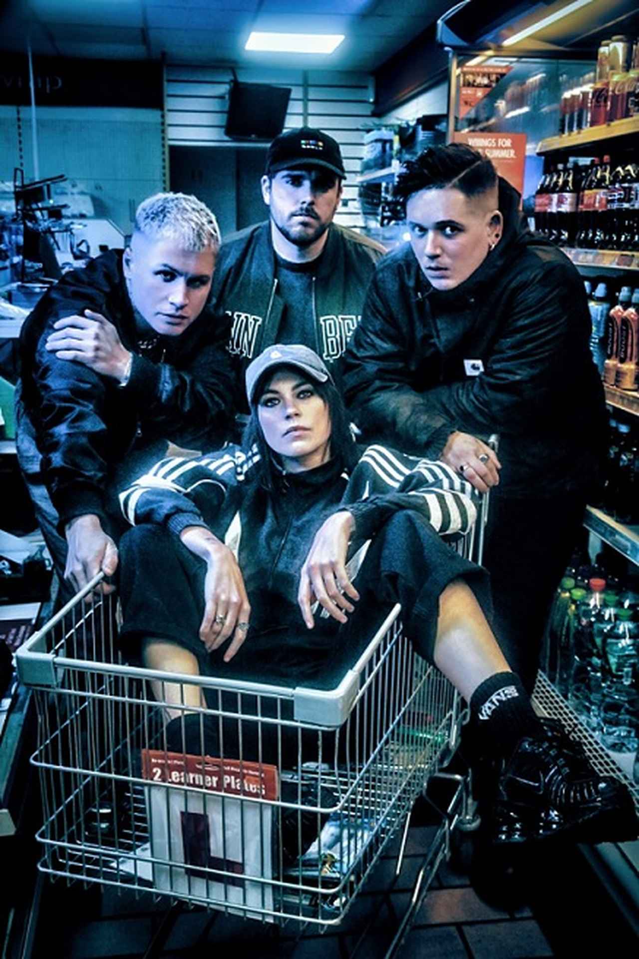 マンチェスター発・話題のロックバンド、ホット・ミルク！待望の新曲＆アルバム発表