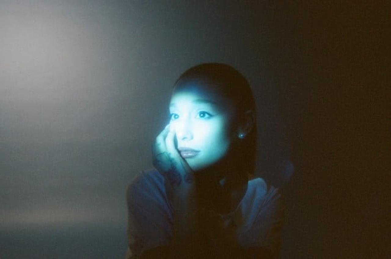 アリアナ・グランデ、新曲6曲追加のデラックス・アルバム発売！感動のショート・フィルム＆日本限定イベントも開催