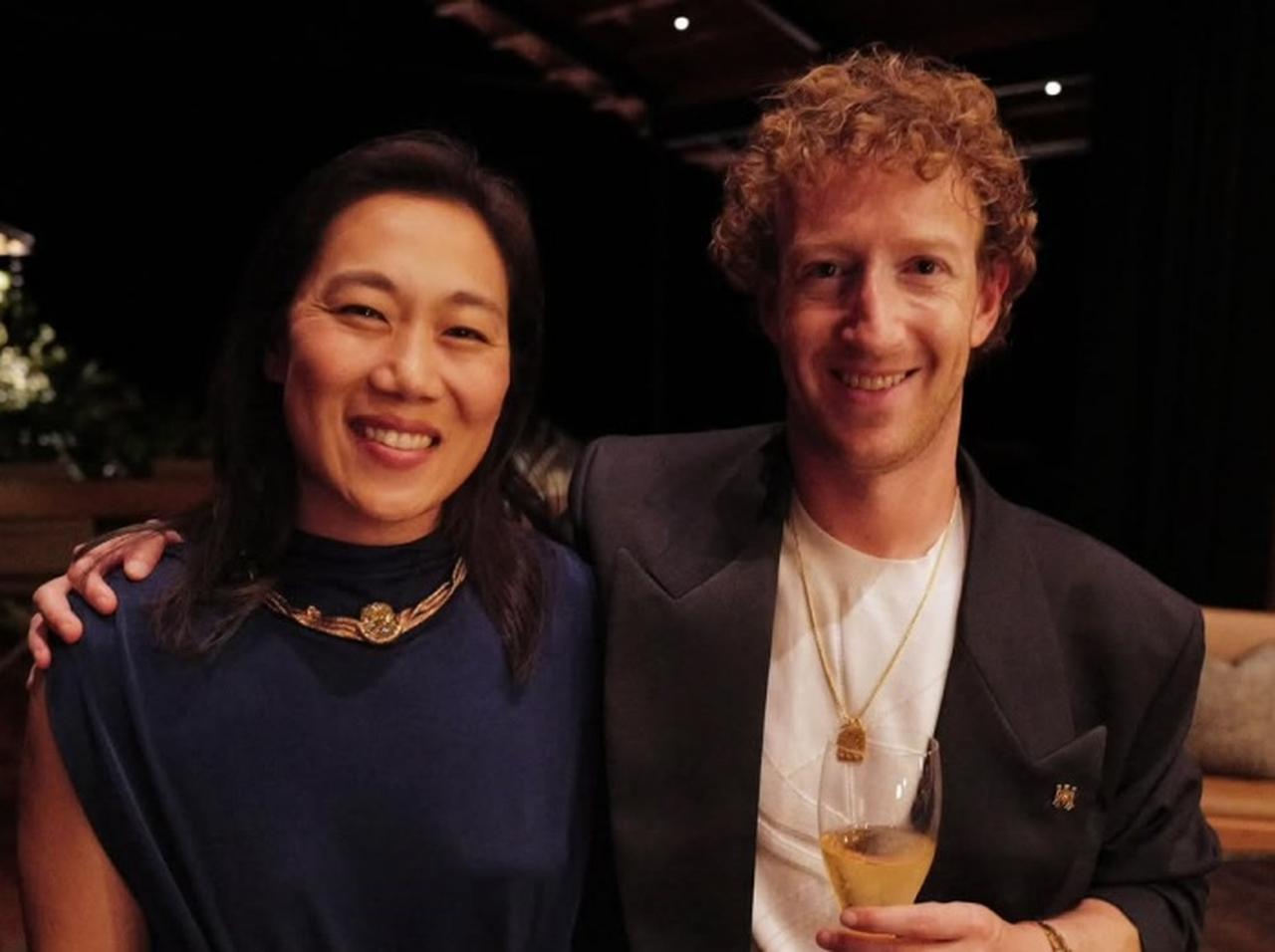 マーク・ザッカーバーグが注目シンガーになりきり、本気度がスゴい