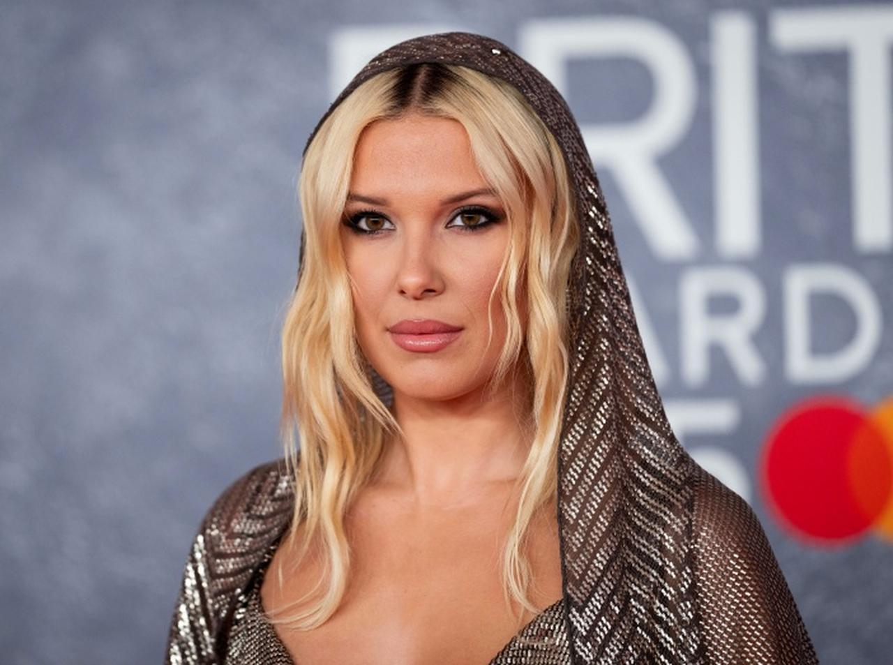 ミリー・ボビー・ブラウン、容姿批判した記者を名指しで批判