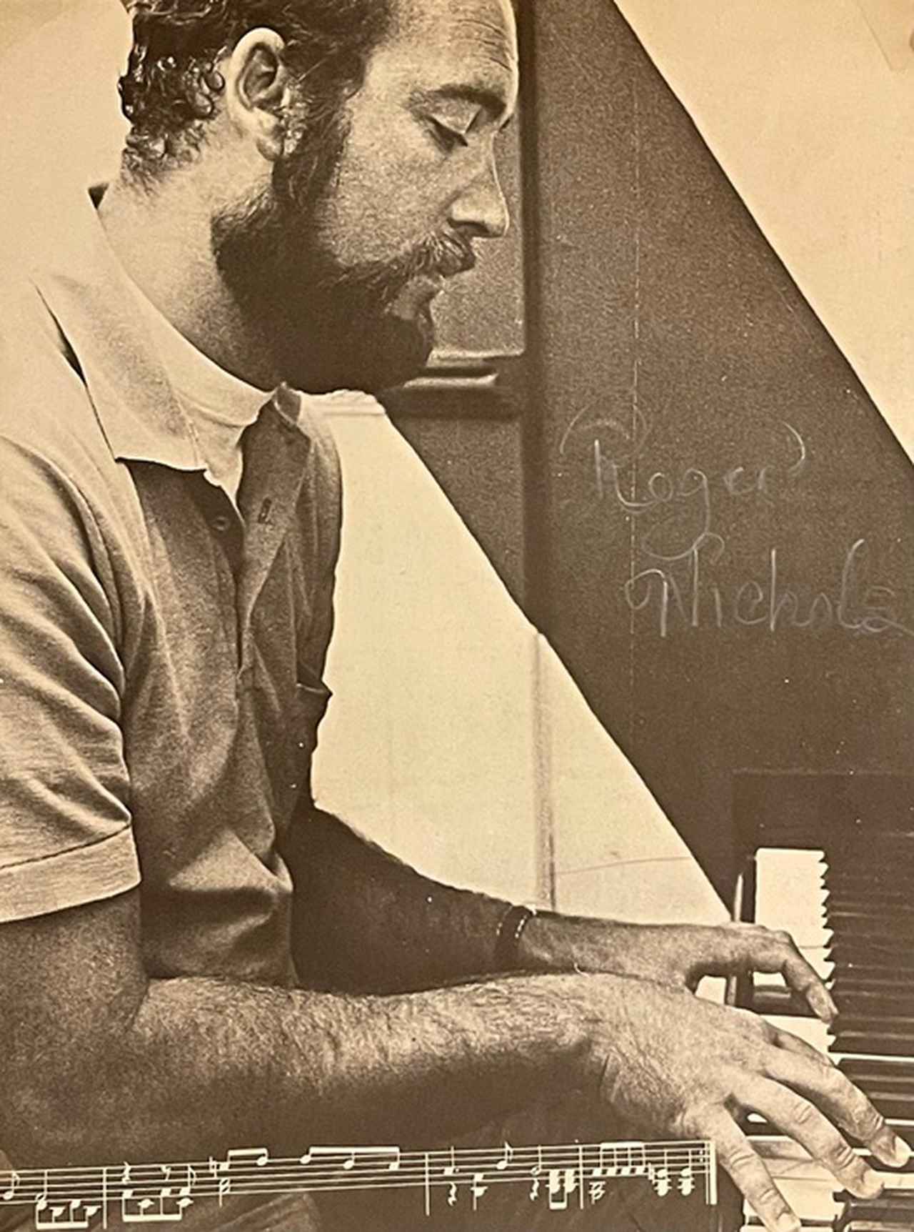 カーペンターズの名曲生んだ“ロジャニコ”、日本で愛された作曲家の公認ソングブックがついに完成