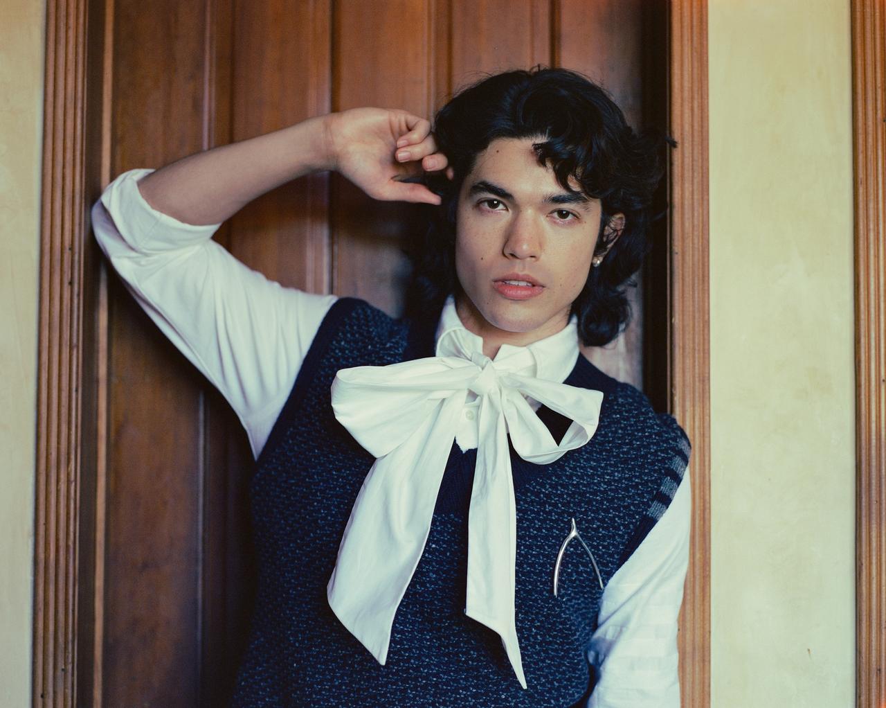 「心が張り裂けそう」──コナン・グレイ、新曲「This Song」で描く静かな情熱と恋の原点回帰