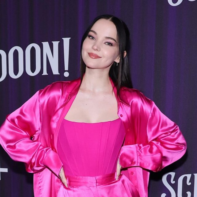 ダヴ・キャメロン、「鏡を隠す日々」が続いている理由