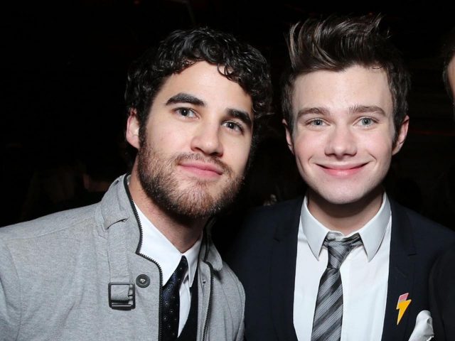 『Glee』クリス・コルファー、“夫”のトニー賞受賞に大喜び