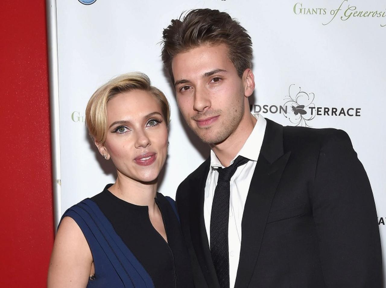 スカーレット・ヨハンソン、双子の弟との特別な時間を語る