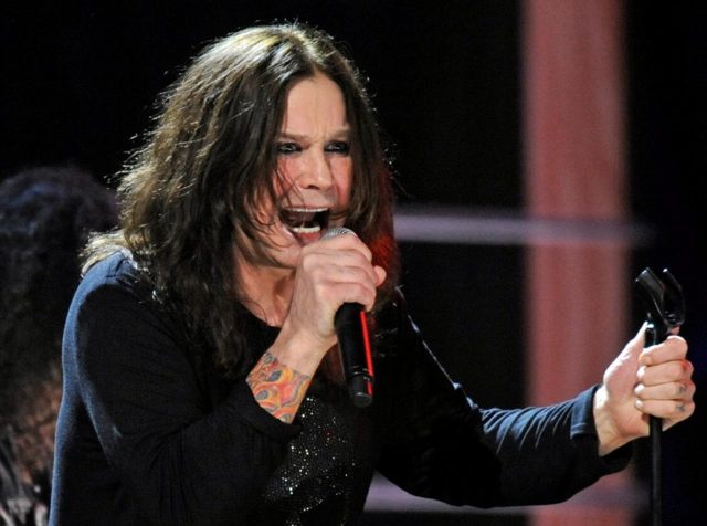 オジー・オズボーンが76歳で死去、最後のライブで280億円を寄付