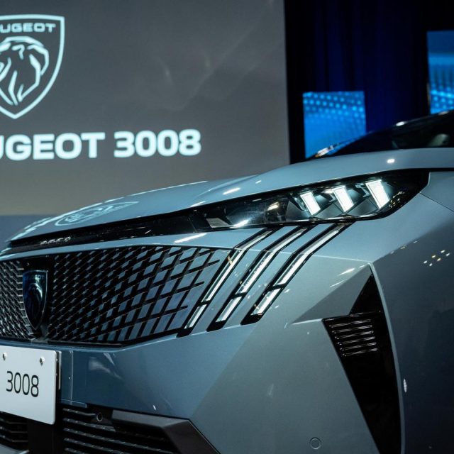 ライオンの誇りと、猫のしなやかさをデザインに。新型プジョー3008の進化