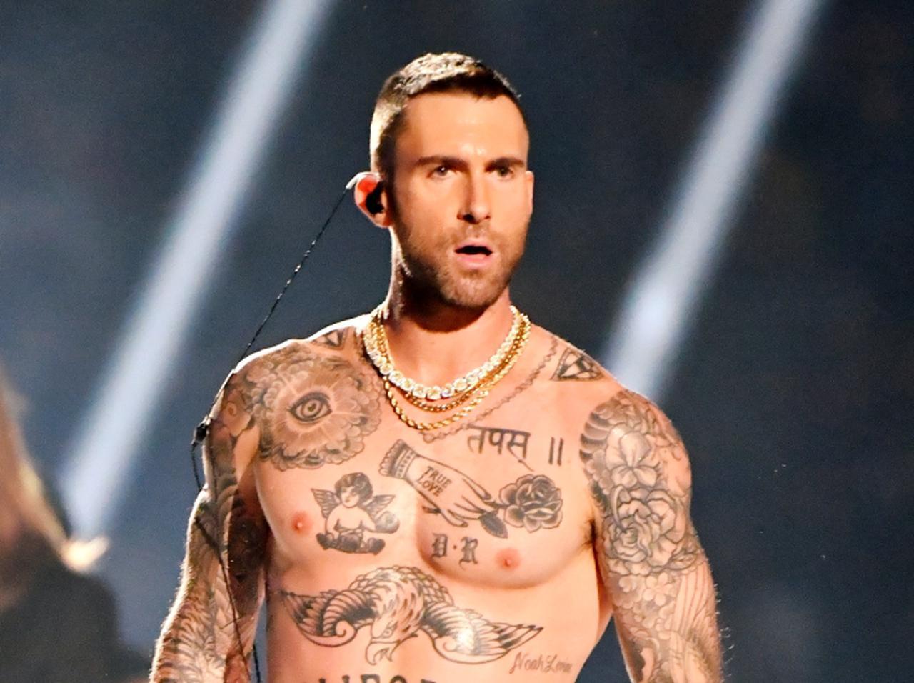 アダム・レヴィーン、ついに“タトゥー卒業”宣言!その理由は?