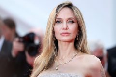 アンジェリーナ・ジョリー、LAの歴史的邸宅を売却へ　「双子が成人次第、海外移住」構想