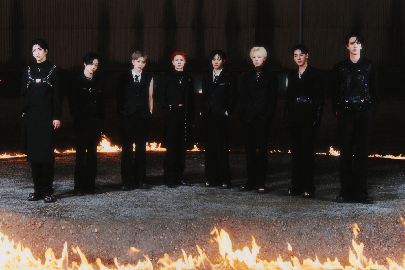 8TURN、デビュー3周年で“覚悟の炎”を燃やす――ハイブリッドロックな新曲「BRUISE」で2026年カムバック