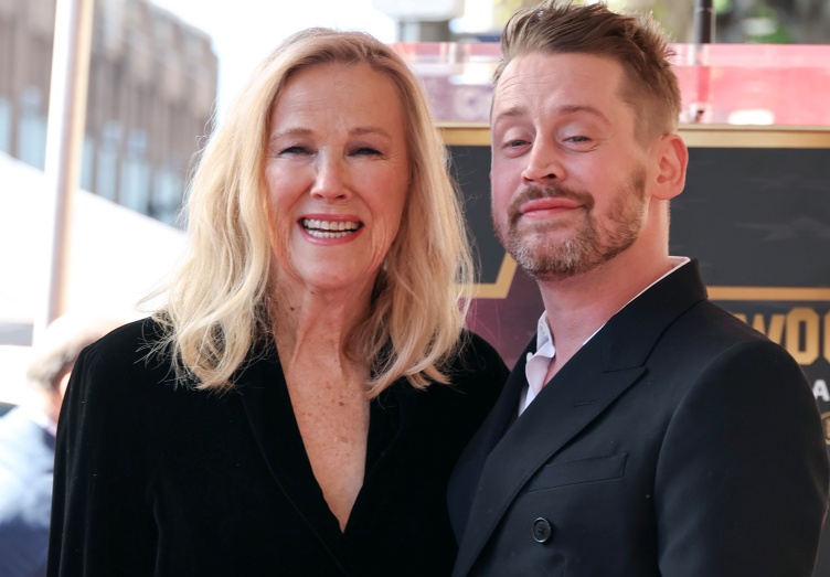 『ホーム・アローン』キャサリン・オハラが死去、マコーレが追悼