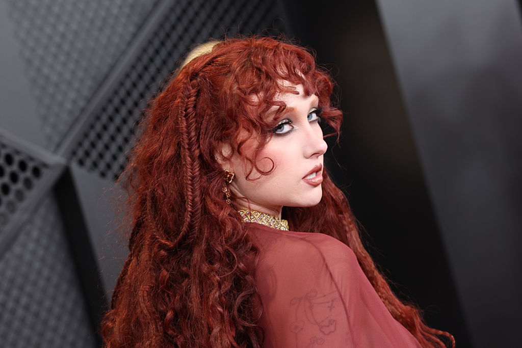 「最高なドレスよ」チャペル・ローン、話題のネイキッドドレス騒動に反応