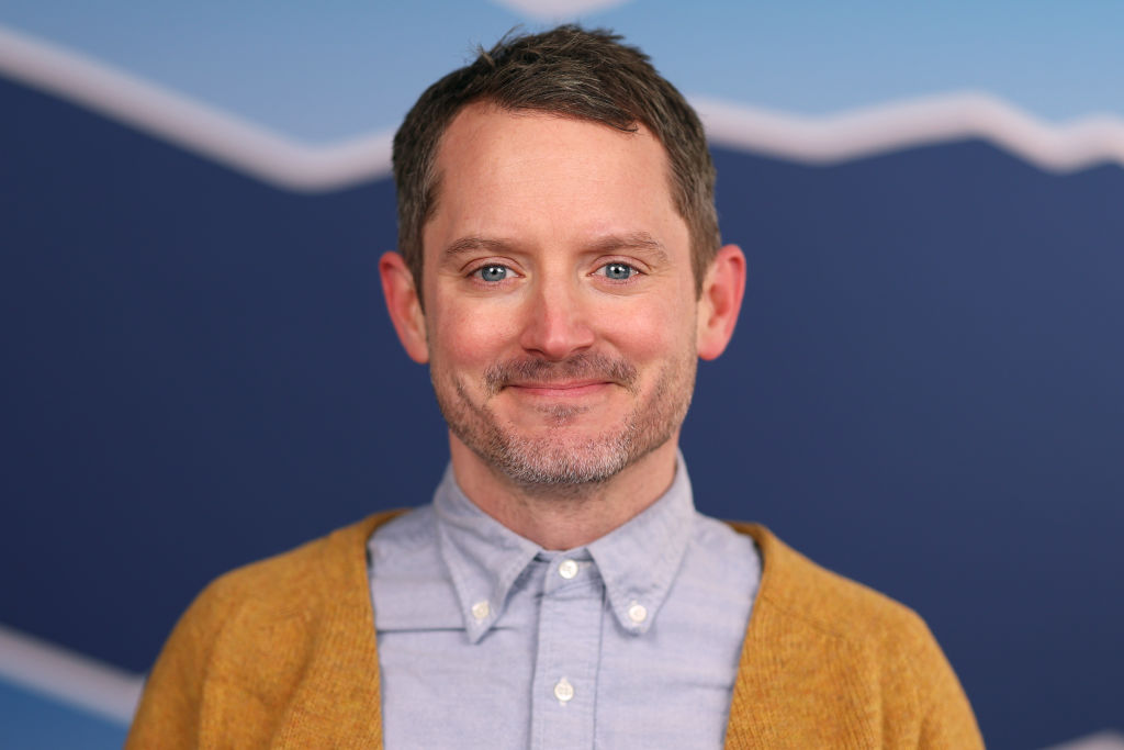 『ロード・オブ・ザ・リング』主演イライジャ・ウッド、25周年を前に「原作を最後まで読んでいない」と告白