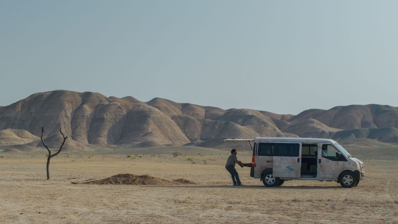 世界三大映画祭を制覇した史上4人目――ジャファル・パナヒが放つ最新作『シンプル・アクシデント／偶然』、復讐心が暴走する衝撃映像が解禁