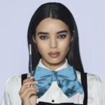 ヴァレンティノ ビューティの名品アイライナーに“ブルー旋風”！「ヴァレンティノ カラーグラフ」新4色が登場