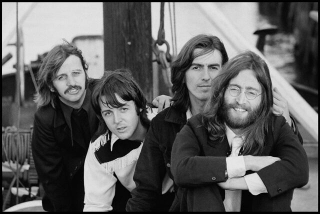 ザ・ビートルズ、日本ゴールドディスク大賞で史上最多10度目の快挙！受賞記念スリップ・マット発売へ