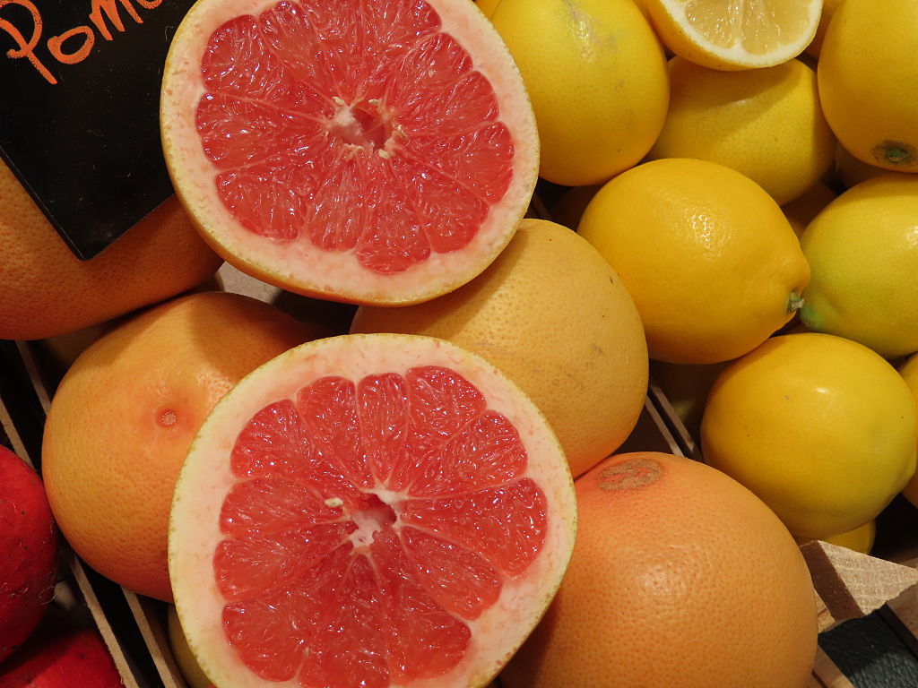 30日間、毎日フレッシュジュースを飲みつづけた結果、お腹のはりが改善した理由