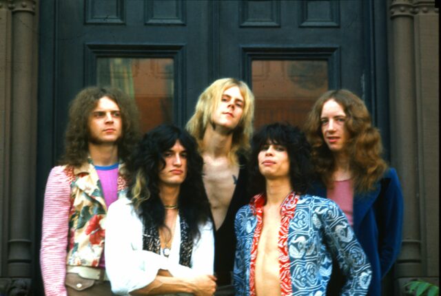 エアロスミス、デビュー50周年の“集大成”──伝説の2014年ライヴが映画館で大音量上映決定