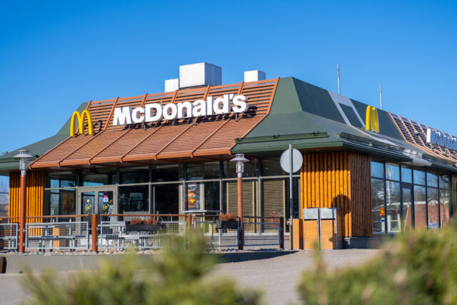 マクドナルド、『ストレンジャー・シングス』ハッピーセットが話題に