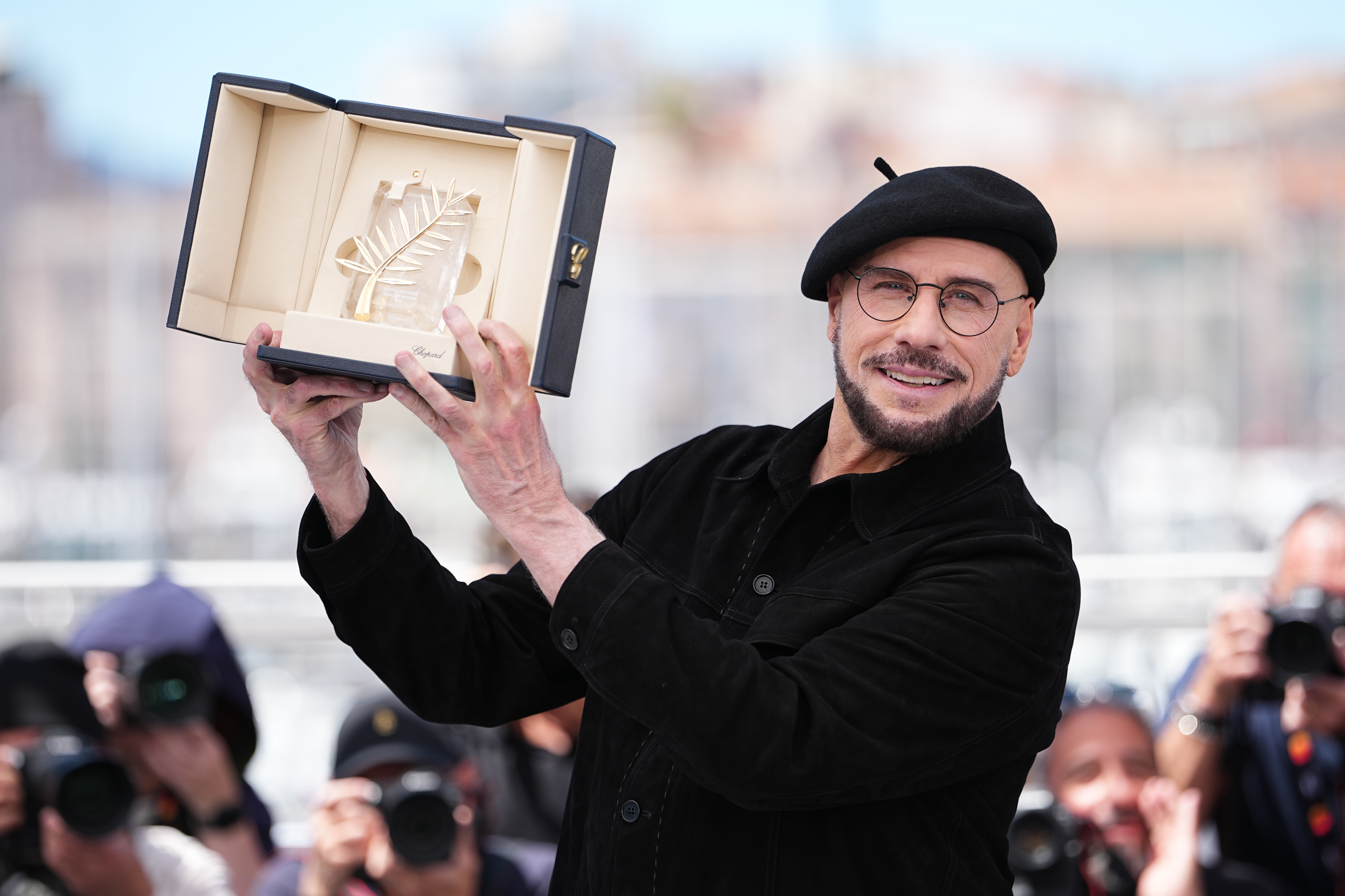 ジョン・トラボルタ、カンヌで名誉パルムドール受賞「オスカー以上」