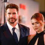 テイラーの“元カレの元カノ”が婚約者と参列――リアム・ヘムズワース＆ガブリエラ・ブルックスの結婚式登場にファン沸く