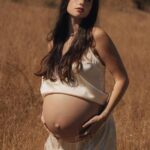 ニック・ビアル＆ナタリー・ジョイ、3度の流産を乗り越え双子の女の子が誕生