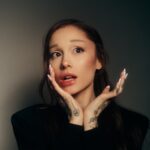アリアナ・グランデ『petal』、全12曲が15位以内。MVはホラーに転じる