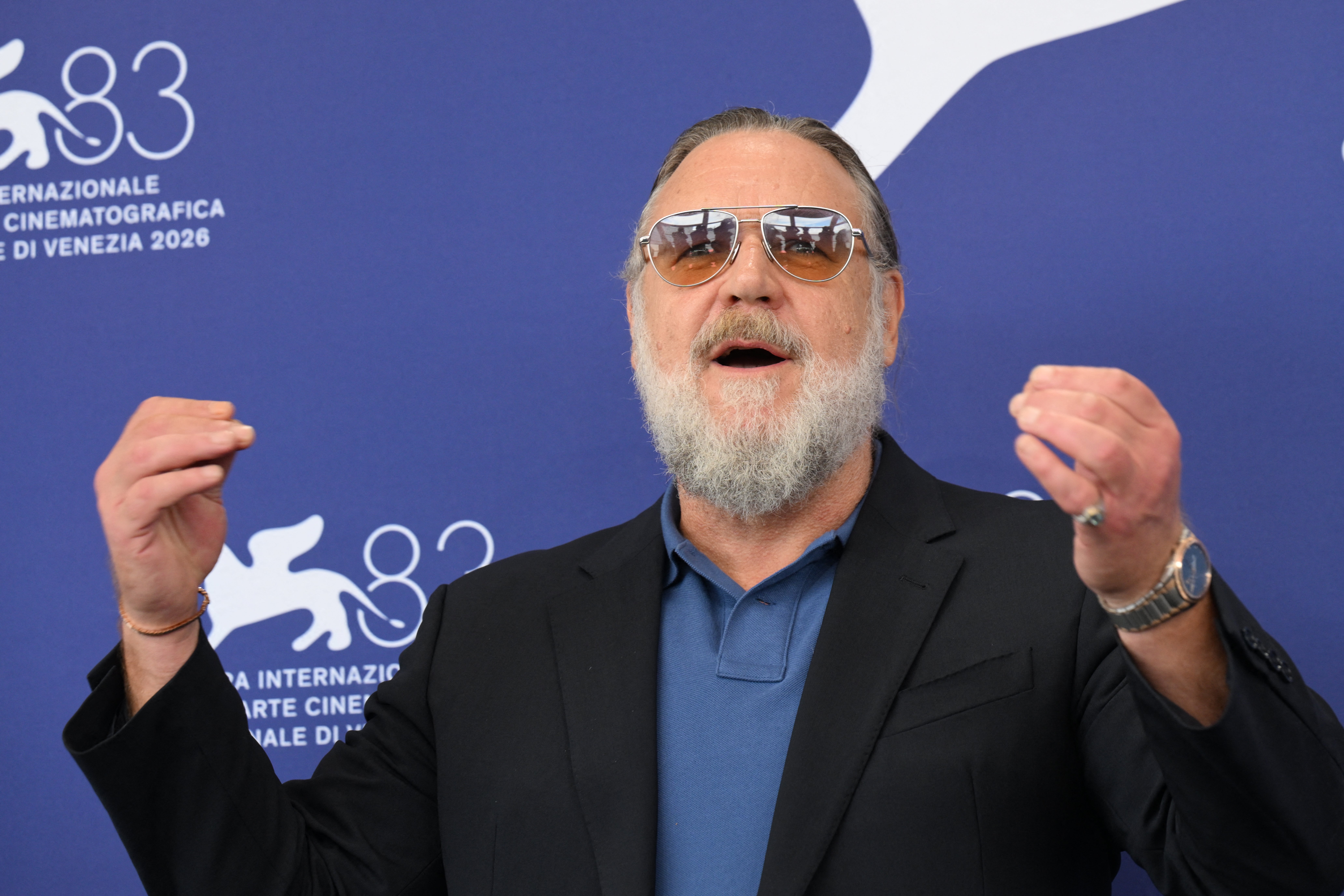 ラッセル・クロウが涙——「ハリウッドとの関係はうまくやれなかった」