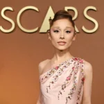 アリアナ・グランデ、深い切り傷でヒール封印も公演続行