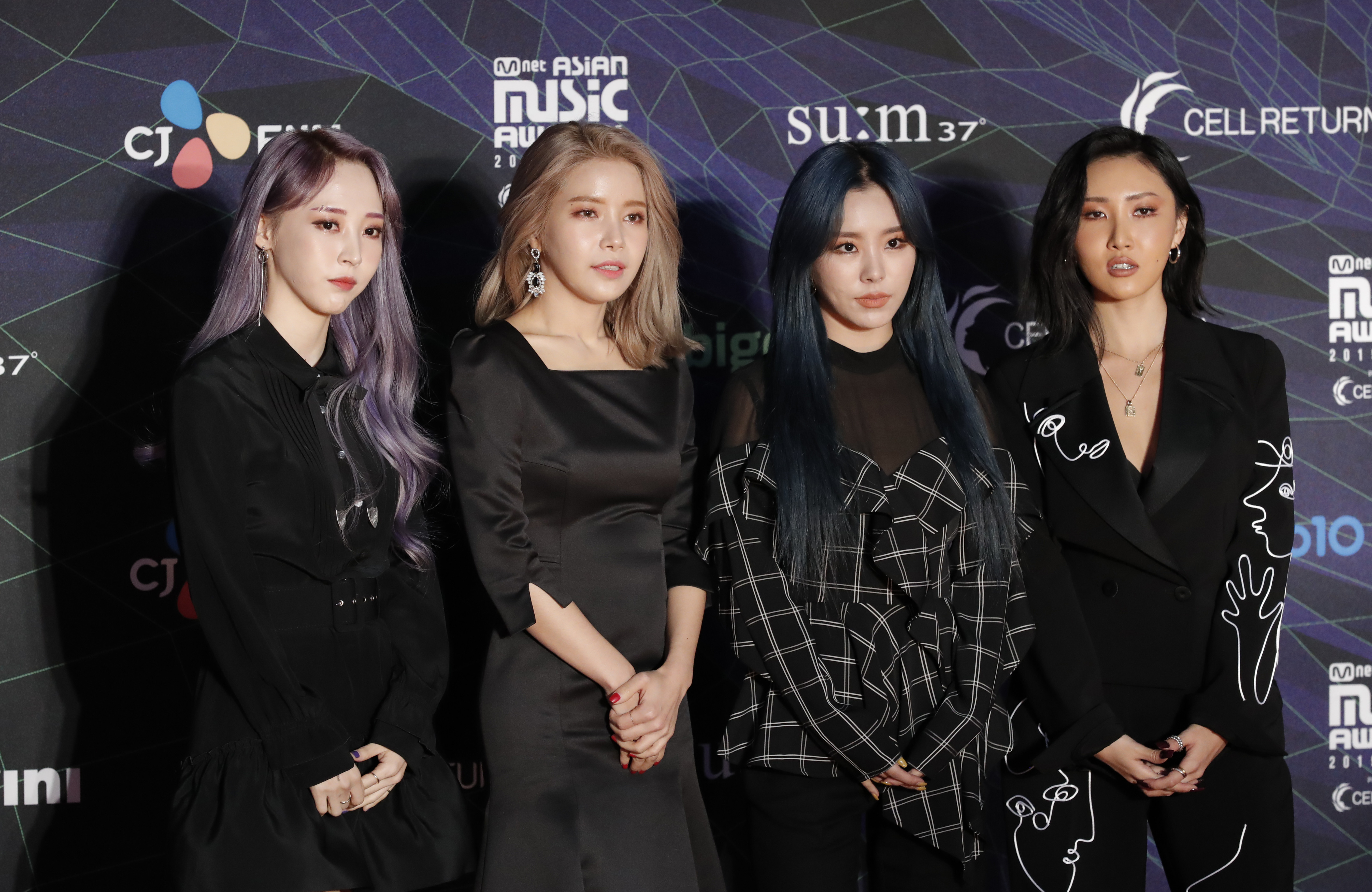 MAMAMOO、火山活動の影響でジャカルタ公演中止
