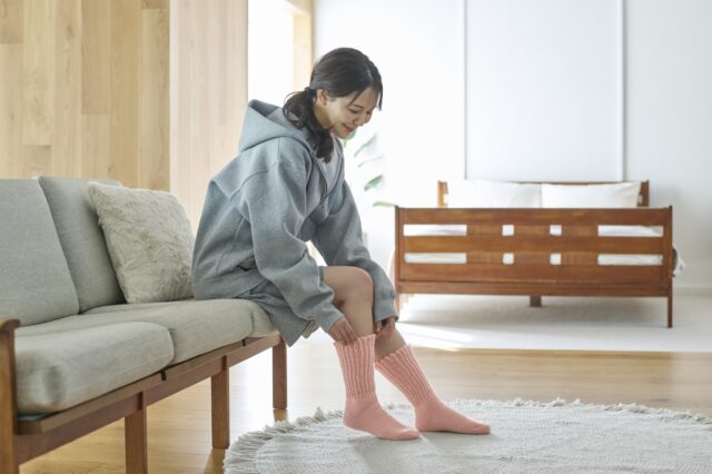 冷え性の7割が暖房を我慢。医師が名付けた「節電型冷え性」とは？